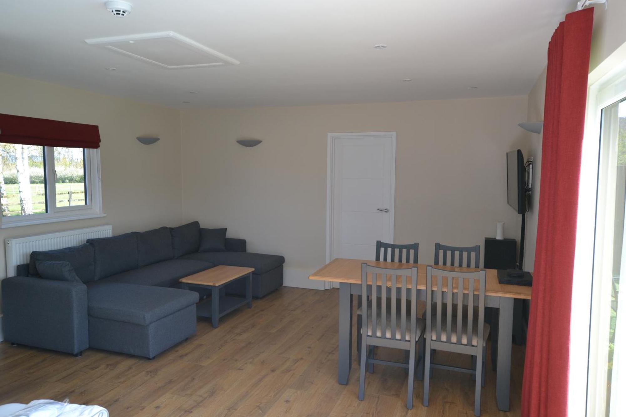 The Chiltern Lodges At Upper Farm Henton Chinnor Room photo